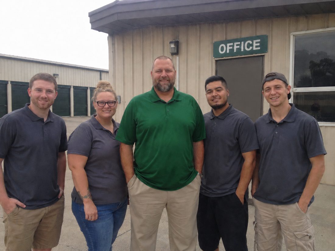 Pest control professionals in Savannah, GA